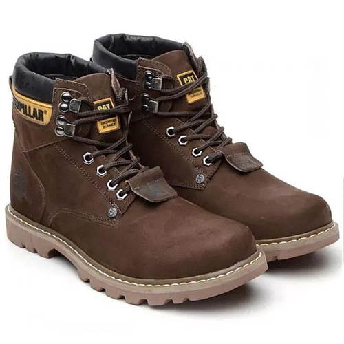 Bota caterpillar tem store ca