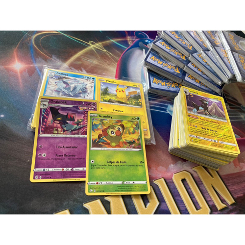 Pokemon Box Lunala-GX e Solgaleo-GX - sortidos Copag