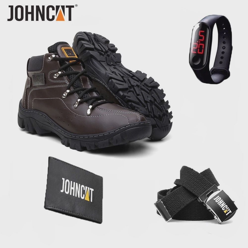 Kit com Bota Adventure + Chinelo + Carteira e Cinto