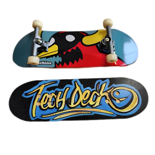 Tech Deck Fingerboard Skate de Dedo Profissional Toy Machine Tech Deck Fingerboard Skate de Dedo Profissional Toy Machine