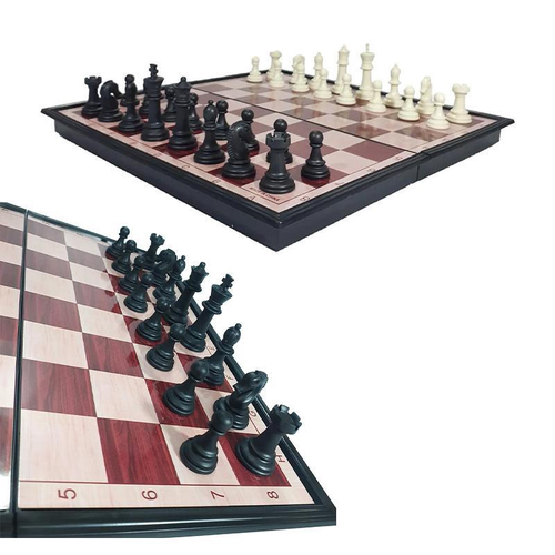 Antigo mini jogo de xadrez, marca Schach, completo, no