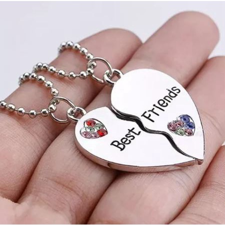 Colar Melhores Amigas Best Friends Forever Folheado em Promoção na  Americanas