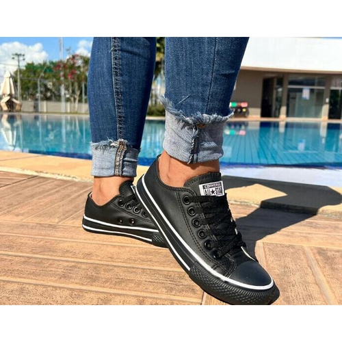 Tênis tradicional all star Converse Chuck Taylor Preto Couro em Promoção na  Americanas