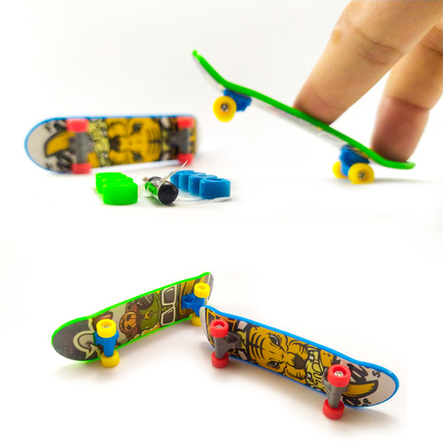 Kit Skate De Dedo Fingerboard Esqueite Brinquedo Infantil