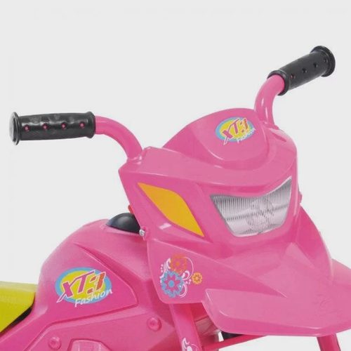 Moto Infantil XT3 Fashion Elétrica 6V Rosa Brinquedos Bandeirante Rosa - Imagem 4