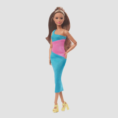 Nova Boneca Da Barbie Com Acessórios De Cabelo E Maquiagem em Promoção na  Americanas