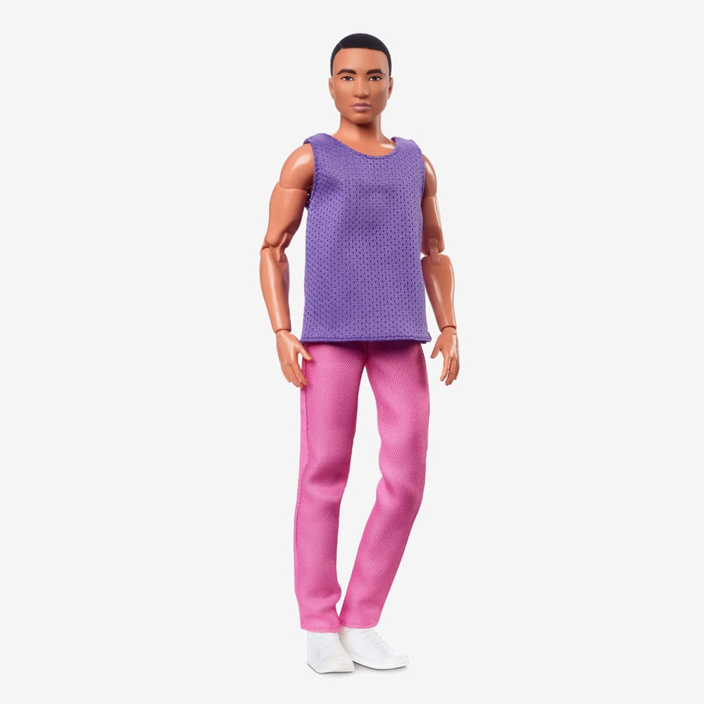 Boneco Ken, Visual Barbie, Cabelo Preto, Roupa Blocos de Cor, Pu em  Promoção na Americanas