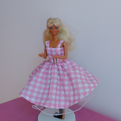 Kit Roupa Boneca Barbie Roupinha 10 Peças Tecido