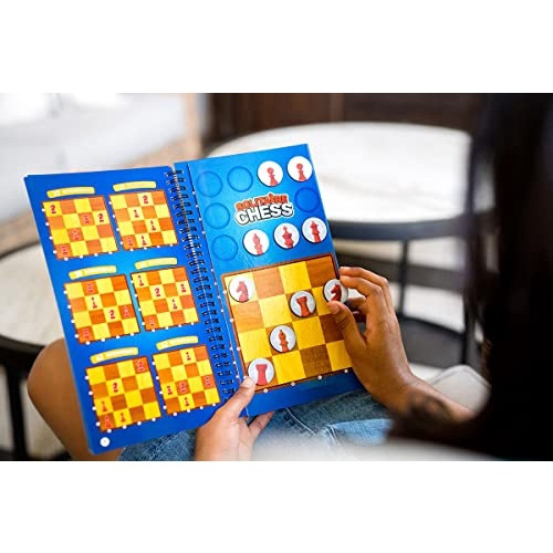 ThinkFun Solitaire Xadrez Magnetic Travel Puzzle - Jogo de Lógica e  Brinquedo stem para Crianças e Adultos com 8 anos ou mais em Promoção na  Americanas