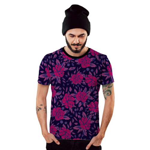 camiseta roxa com rosa