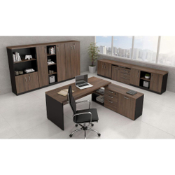 Mesa Escritorio Presidente Com Armario E Gavetas Porta Pasta 1,90x1,60 40 Mm Ameixa Negra Atacadão dos móveis escritório. Menor preço em Mesa Escritorio Presidente Com Armario E Gavetas Porta Pasta 1,90x1,60 40 Mm Ameixa Negra Atacadão dos móveis escritório.