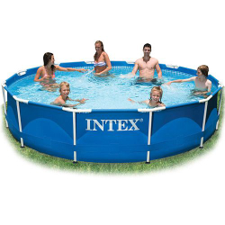 Piscina Intex 6503 Litros Estrutural Standard com capa (sbf) é boa?