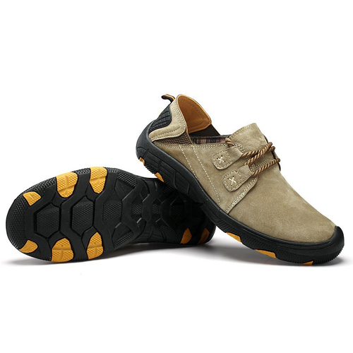 novo couro sapatos